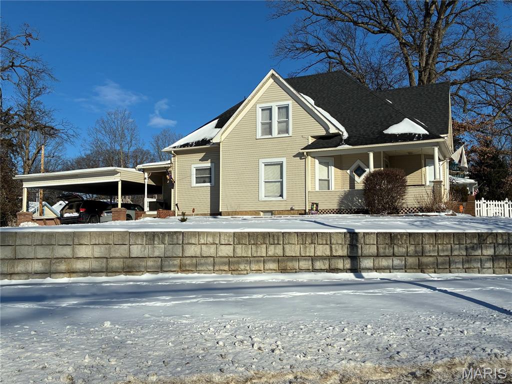 Homes for sale in Greenville, IL | 615 Grigg St, Greenville, IL 62246 | MLS# MIS26005787