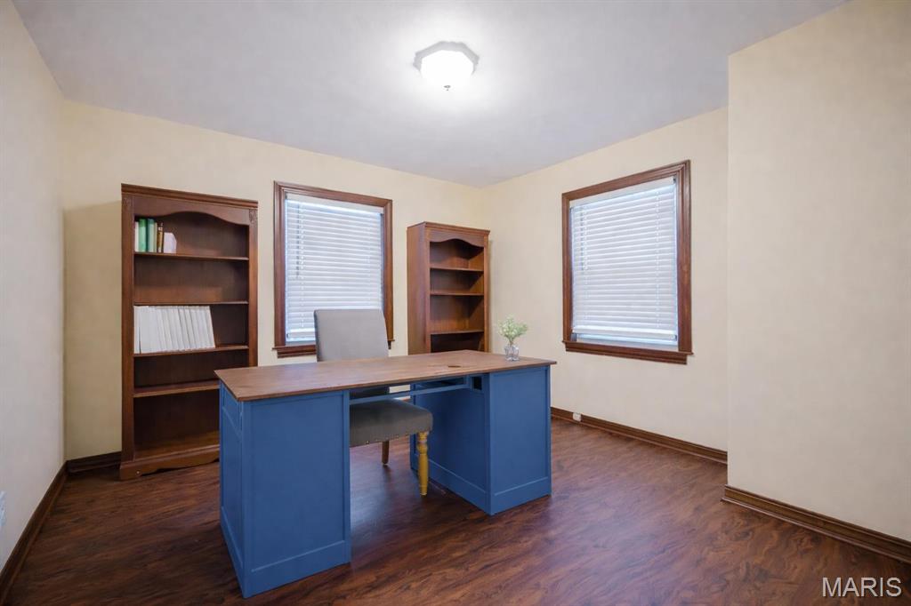 Homes for sale in Lebanon, IL | 319 E Schuetz St, Lebanon, IL 62254 | MLS# MIS26005867