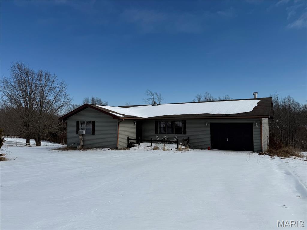 Homes for sale in Plato, MO | 13906 Elm Dr, Plato, MO 65552 | MLS# MIS26005875