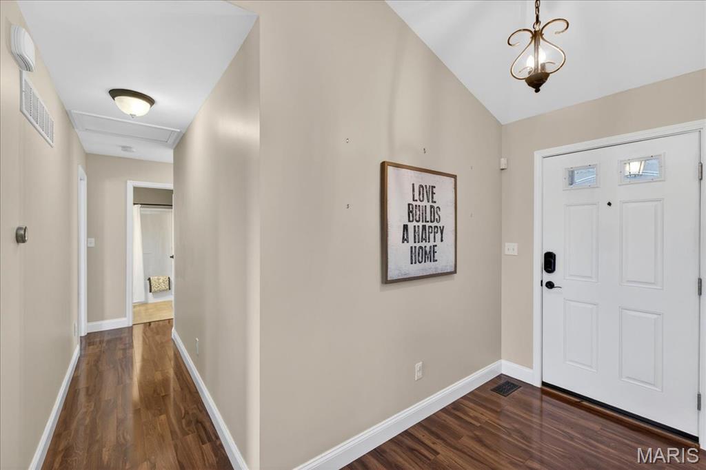 Homes for sale in High Ridge, MO | 2613 Ruddy Ridge Dr, High Ridge, MO 63049 | MLS# MIS26006432