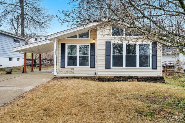 Homes for sale in Ballwin, MO | 312 Ballwin Ave, Ballwin, MO 63021 | MLS# MIS26007008