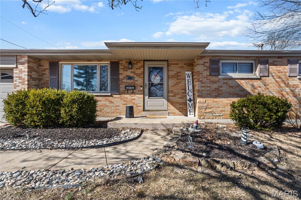 Homes for sale in Affton, MO | 9901 Wil Bes Dr, Affton, MO 63123 | MLS# MIS26007417