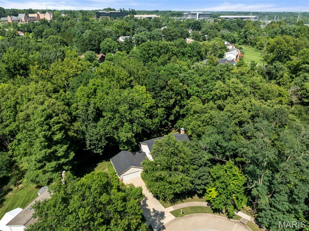 2nd image of 14809 Sycamore Manor Ct, Chesterfield, MO 63017 | MLS# MIS26008048