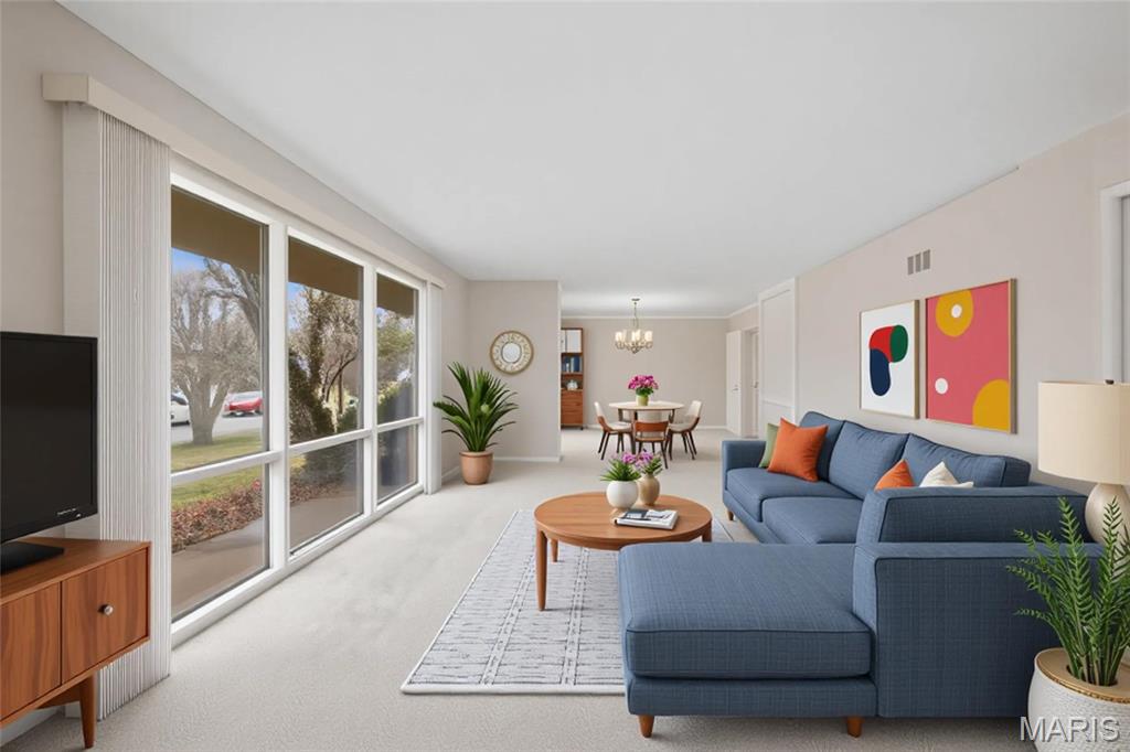 Homes for sale in Creve Coeur, MO | 9 Morwood Ln, Creve Coeur, MO 63141 | MLS# MIS26008972