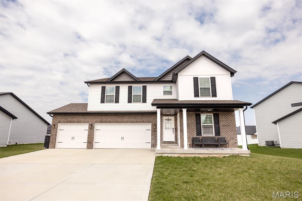 1st image of 3521 Chippewa Dr, Belleville, IL 62221 | MLS# MIS26009222