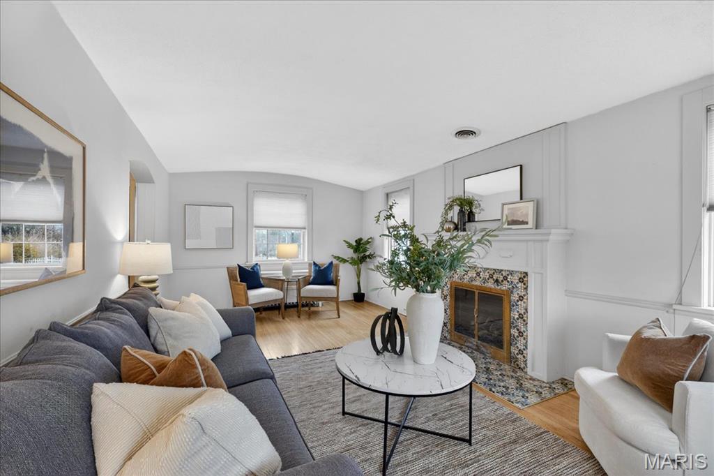 Homes for sale in Glendale, MO | 1026 Kirkham Ave, Glendale, MO 63122 | MLS# MIS26010261