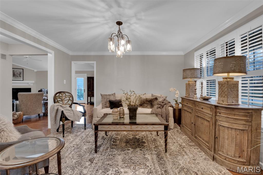 Homes for sale in Chesterfield, MO | 15812 Newton Ridge Dr, Chesterfield, MO 63017 | MLS# MIS26010594