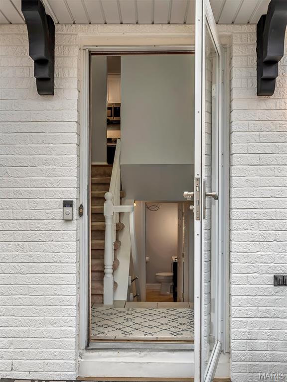 Homes for sale in Fenton, MO | 1360 Premio Dr, Fenton, MO 63026 | MLS# MIS26010727