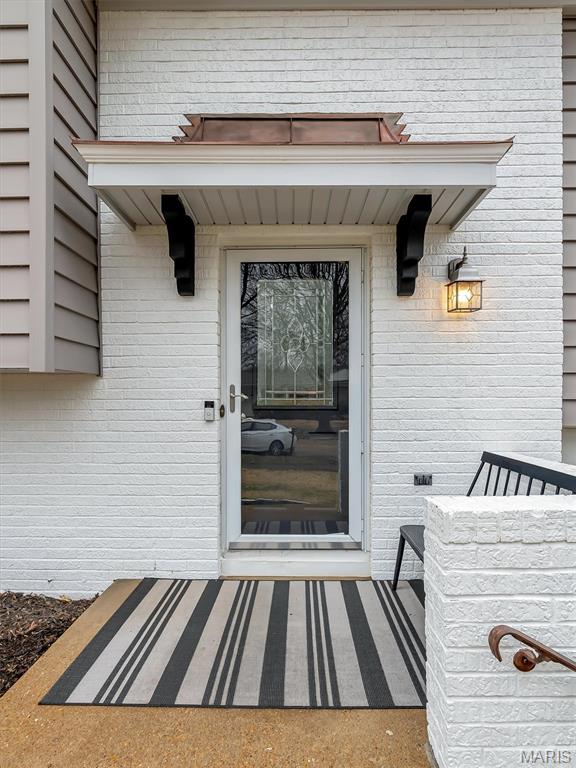 Homes for sale in Fenton, MO | 1360 Premio Dr, Fenton, MO 63026 | MLS# MIS26010727