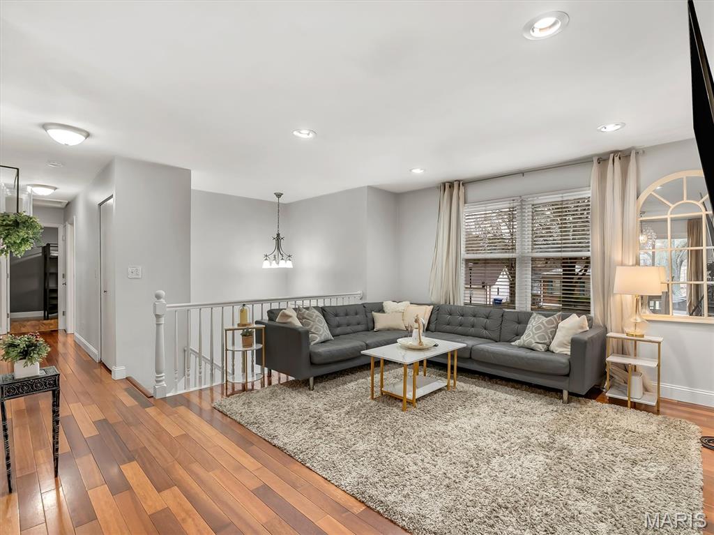 Homes for sale in Fenton, MO | 1360 Premio Dr, Fenton, MO 63026 | MLS# MIS26010727