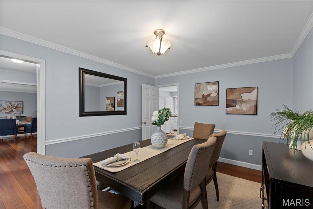 Homes for sale in Creve Coeur, MO | 442 Royalwood Dr, Creve Coeur, MO 63141 | MLS# MIS26011413