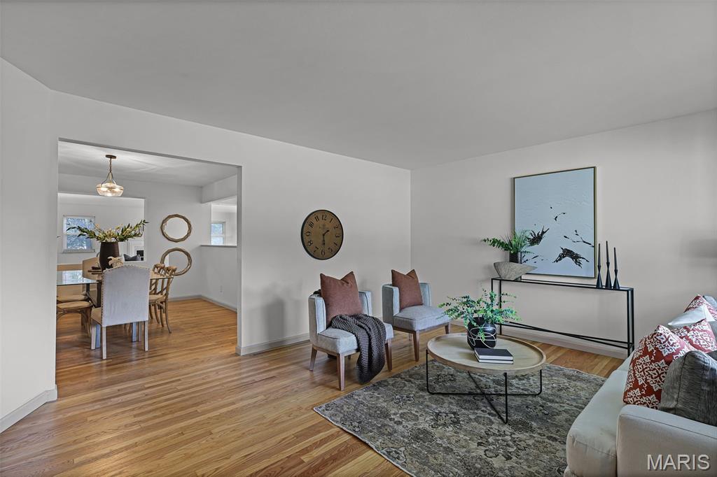 Homes for sale in Florissant, MO | 660 Herbst Dr, Florissant, MO 63031 | MLS# MIS26011997