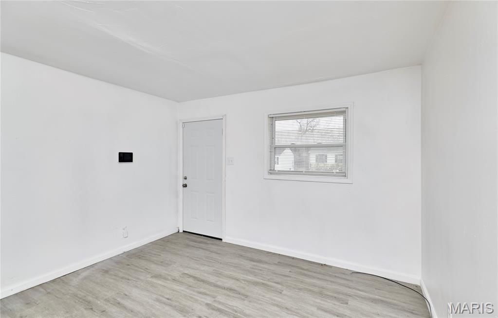 Homes for sale in Riverview, MO | 419 Cameron Rd, Riverview, MO 63137 | MLS# MIS26012197