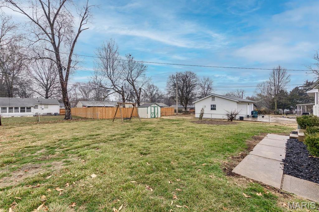 Homes for sale in Fenton, MO | 245 Peffer Ln, Fenton, MO 63026 | MLS# MIS26012344