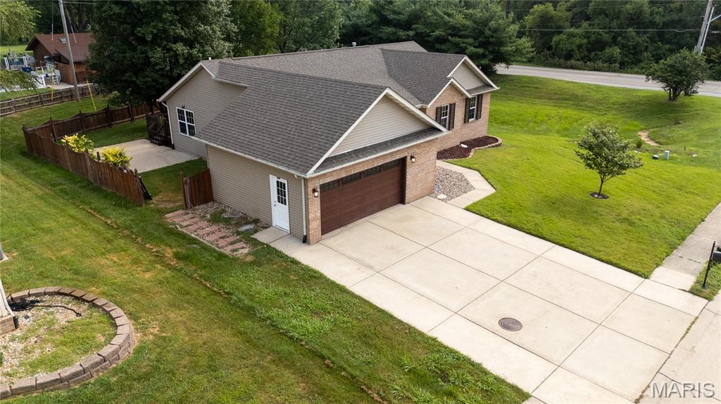 Homes for sale in Shiloh, IL | 2763 Cascade Lake Dr, Shiloh, IL 62221 | MLS# MIS26012372