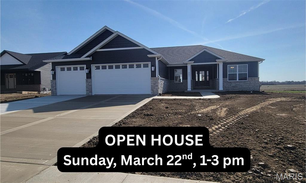 Homes for sale in Troy, IL | 221 George Bush Blvd, Troy, IL 62294 | MLS# MIS26012574