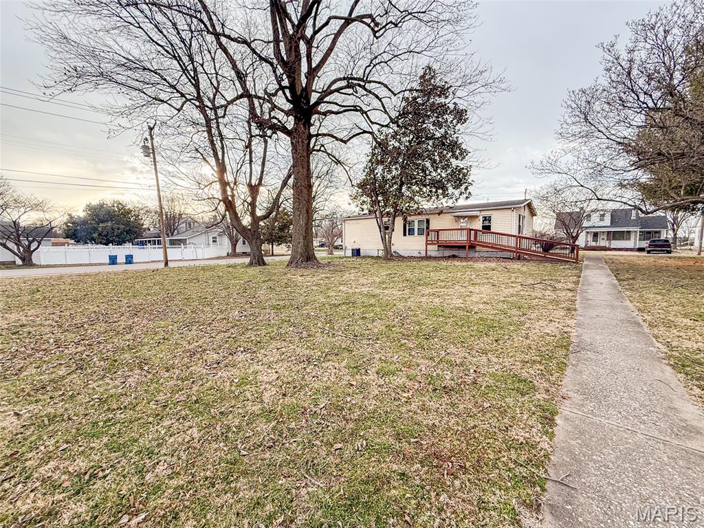 Homes for sale in Caseyville, IL | 219 W Morris St, Caseyville, IL 62232 | MLS# MIS26012576