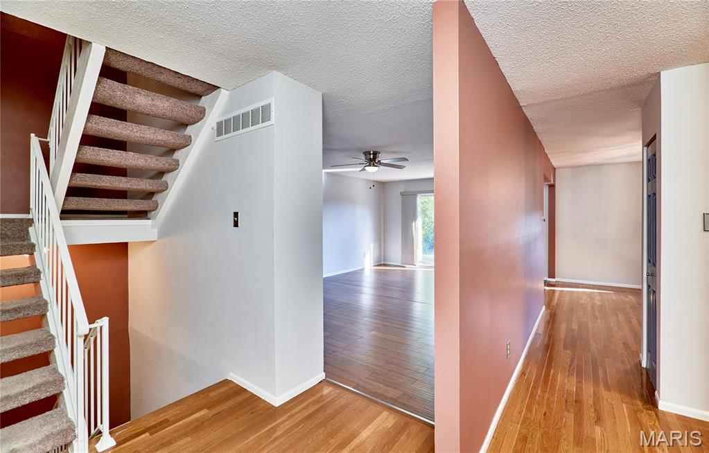 Homes for sale in Ballwin, MO | 221 Braeshire Dr #A, Ballwin, MO 63021 | MLS# MIS26012622