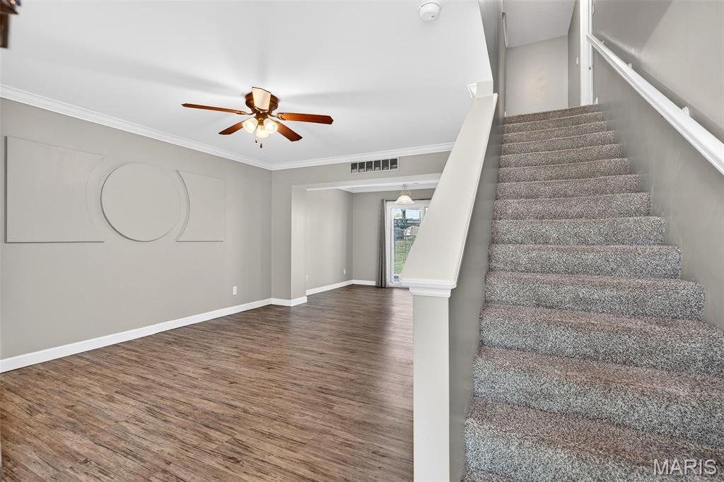 Homes for sale in Wentzville, MO | 709 College Park Dr, Wentzville, MO 63385 | MLS# MIS26013386