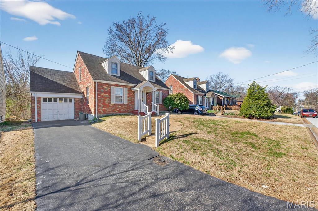 Homes for sale in Overland, MO | 10024 Driver Ave, Overland, MO 63114 | MLS# MIS26013911