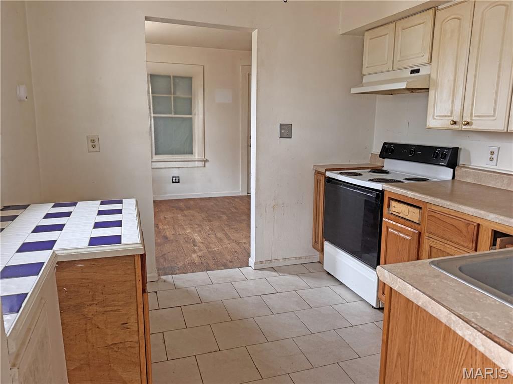 Homes for sale in Bismarck, MO | 567 N Lakeshore Dr, Bismarck, MO 63624 | MLS# MIS26014469