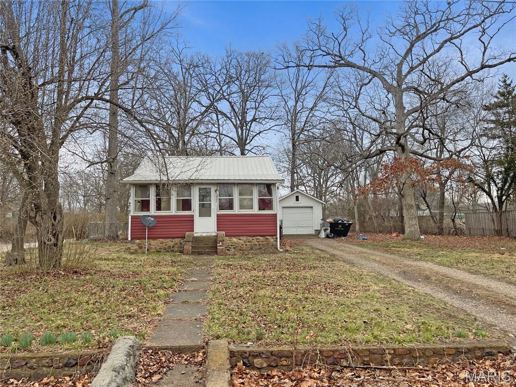 Homes for sale in Bismarck, MO | 567 N Lakeshore Dr, Bismarck, MO 63624 | MLS# MIS26014469