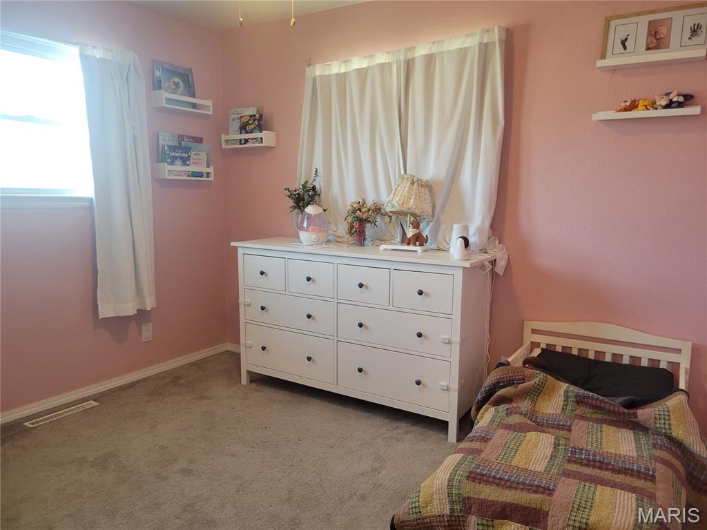 Homes for sale in Hartford, IL | 600 S Old Saint Louis Rd, Hartford, IL 62048 | MLS# MIS26014504