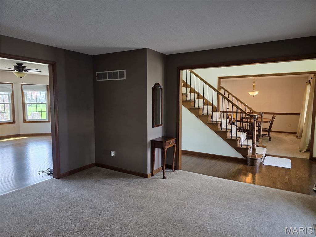 Homes for sale in Highland, IL | 260 Sunflower Dr, Highland, IL 62249 | MLS# MIS26014544