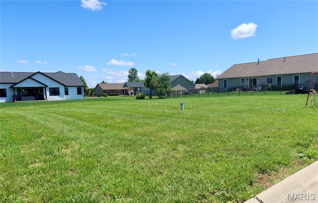 Homes for sale in Millstadt, IL | 405 Bardswell Dr, Millstadt, IL 62260 | MLS# MIS26014603