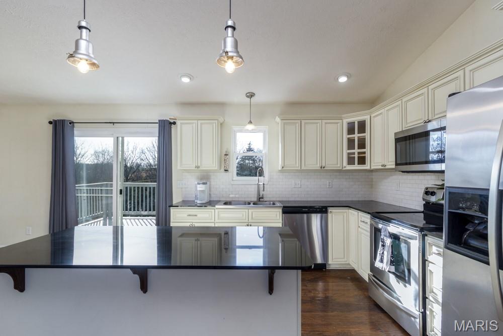 Homes for sale in Laquey, MO | 26947 Savery Ln, Laquey, MO 65534 | MLS# MIS26014697