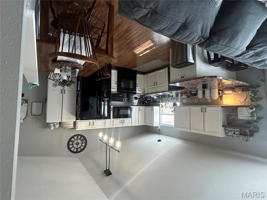 Homes for sale in Pevely, MO | 1736 12 Oaks Pl, Pevely, MO 63070 | MLS# MIS26014912