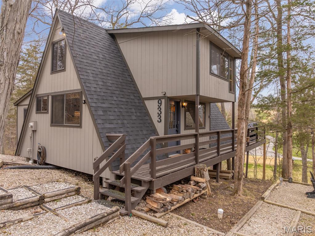 Homes for sale in Innsbrook, MO | 933 Woodlake Dr, Innsbrook, MO 63390 | MLS# MIS26015086