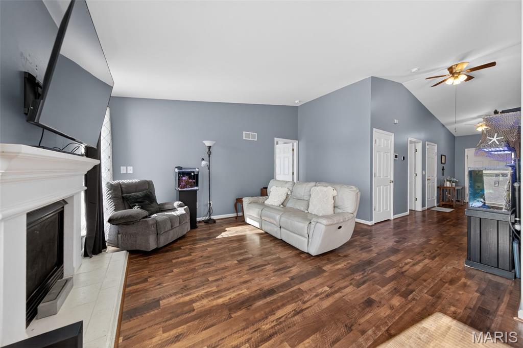 Homes for sale in Herculaneum, MO | 1316 Durham Dr, Herculaneum, MO 63048 | MLS# MIS26015104