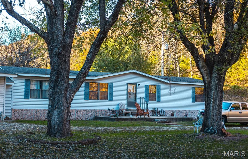 Homes for sale in Newburg, MO | 875 N Walnut St, Newburg, MO 65550 | MLS# MIS26015162