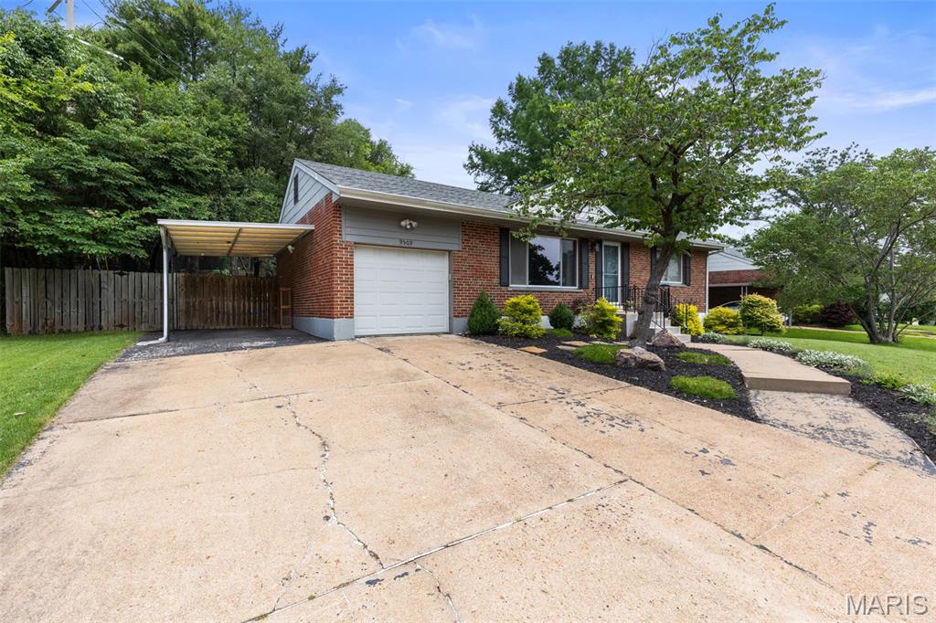 Homes for sale in Crestwood, MO | 9509 Arban Dr, Crestwood, MO 63126 | MLS# MIS26015361