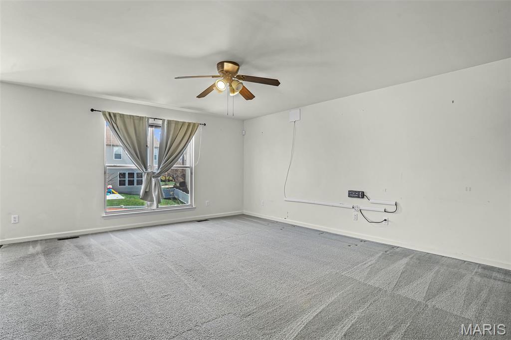 Homes for sale in Lake St Louis, MO | 420 Country Stone Dr, Lake St Louis, MO 63367 | MLS# MIS26015865