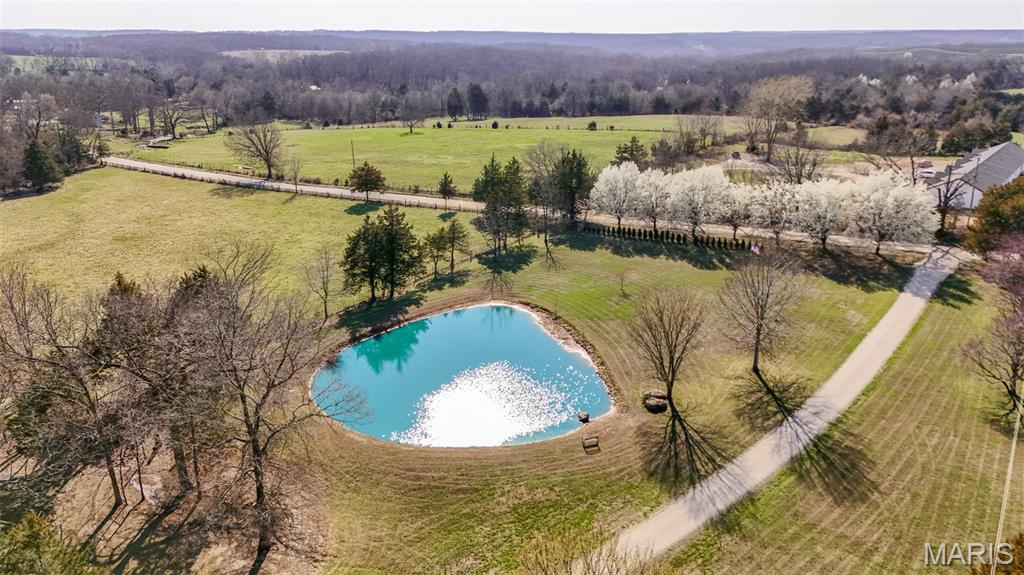 Homes for sale in Bourbon, MO | 105 Rohrer Rd, Bourbon, MO 65441 | MLS# MIS26016055