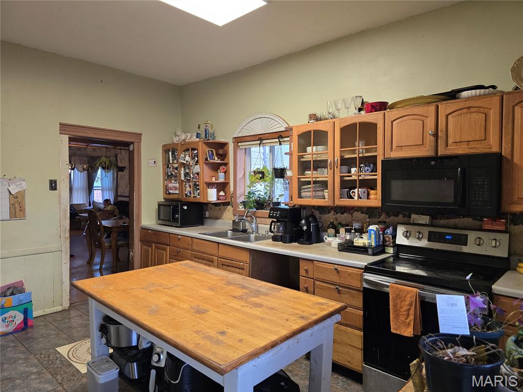 Homes for sale in De Soto, MO | 122 S 2nd St, De Soto, MO 63020 | MLS# MIS26016173