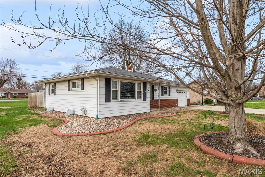 Homes for sale in Red Bud, IL | 308 Charles St, Red Bud, IL 62278 | MLS# MIS26016218