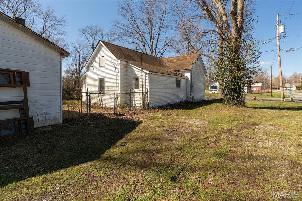 Homes for sale in Christopher, IL | 712 Mulkey, Christopher, IL 62822 | MLS# MIS26016372