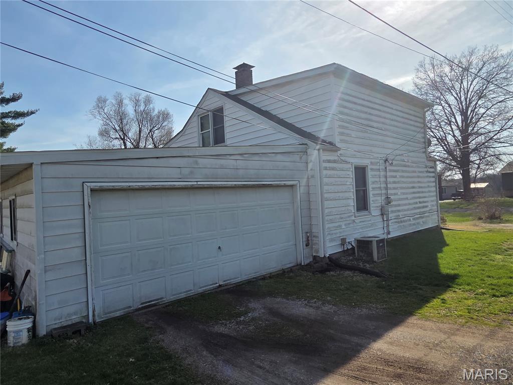 Homes for sale in Collinsville, IL | 106 Guinzy Hl, Collinsville, IL 62234 | MLS# MIS26016394