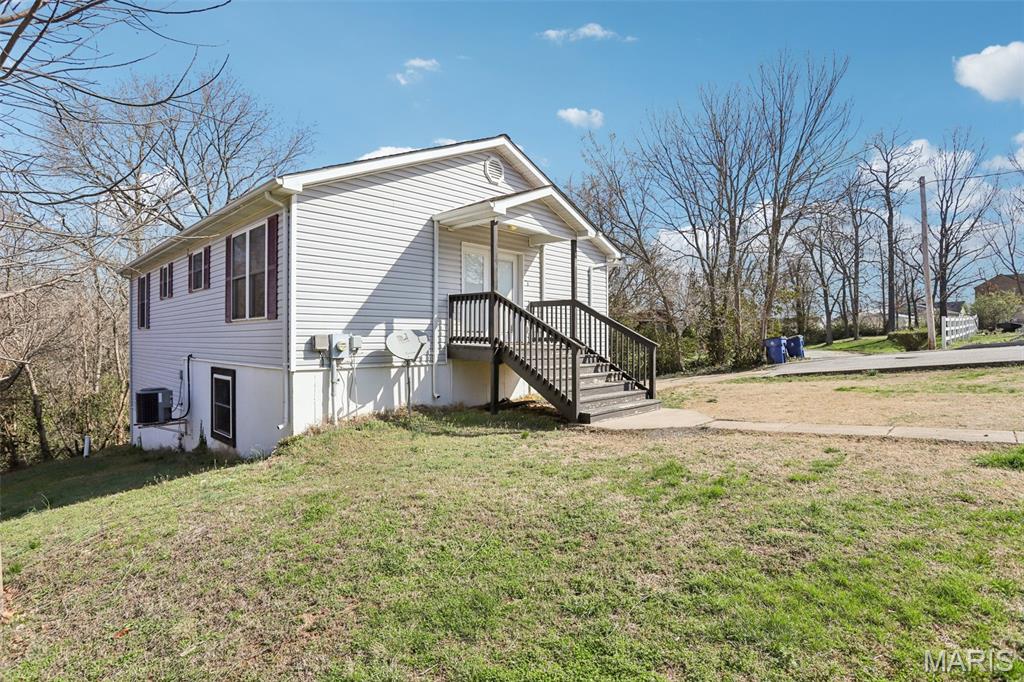 Homes for sale in De Soto, MO | 600 W Clement, De Soto, MO 63020 | MLS# MIS26016418