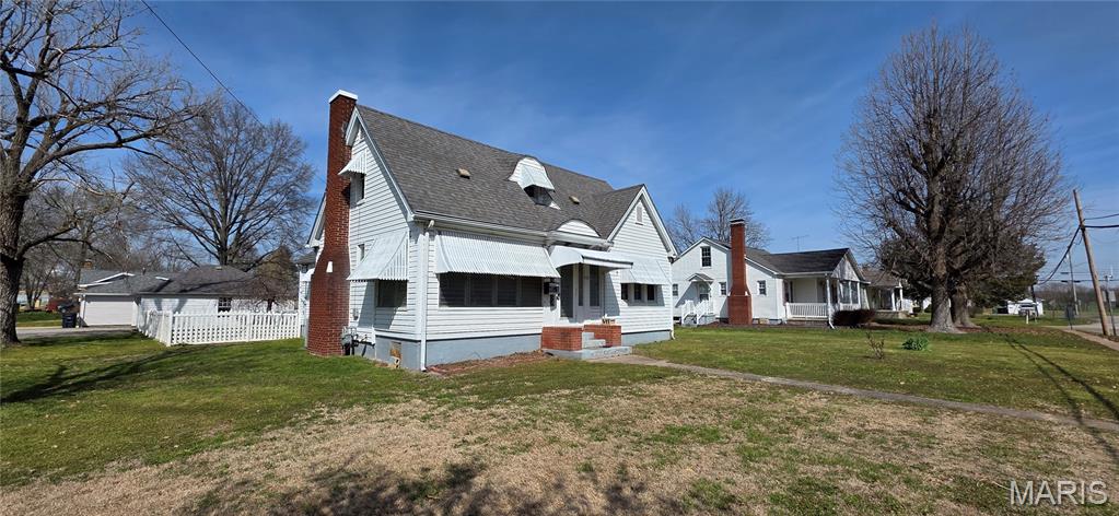 Homes for sale in Steeleville, IL | 901 E Main St, Steeleville, IL 62288 | MLS# MIS26016503