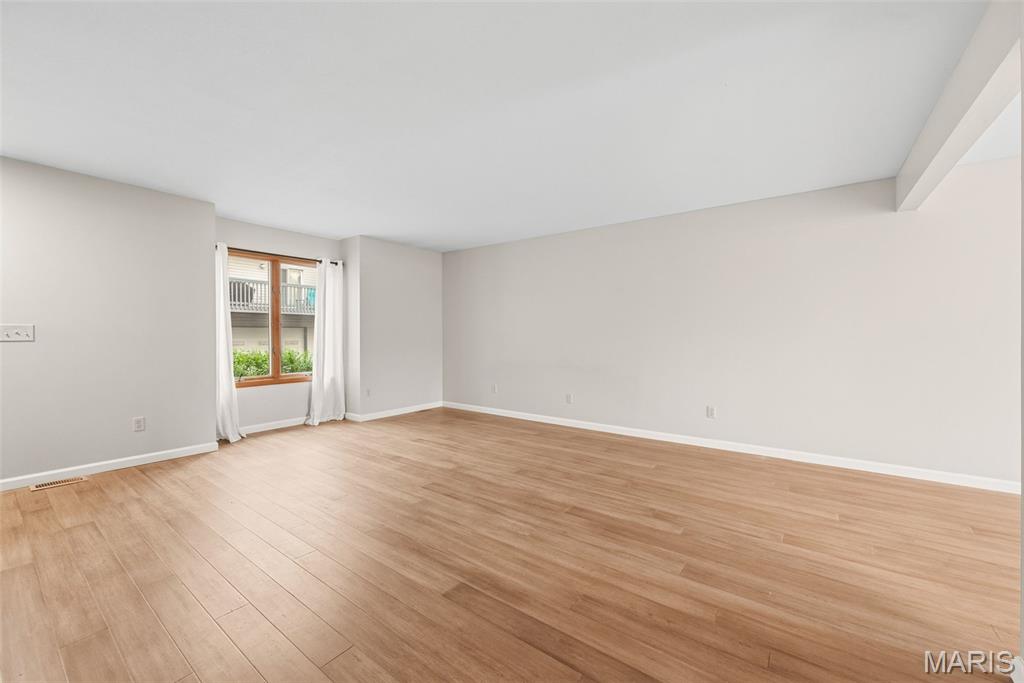 4th image of 3405 Sherman Park Dr #4C, Saint Charles, MO 63303 | MLS# MIS26017677