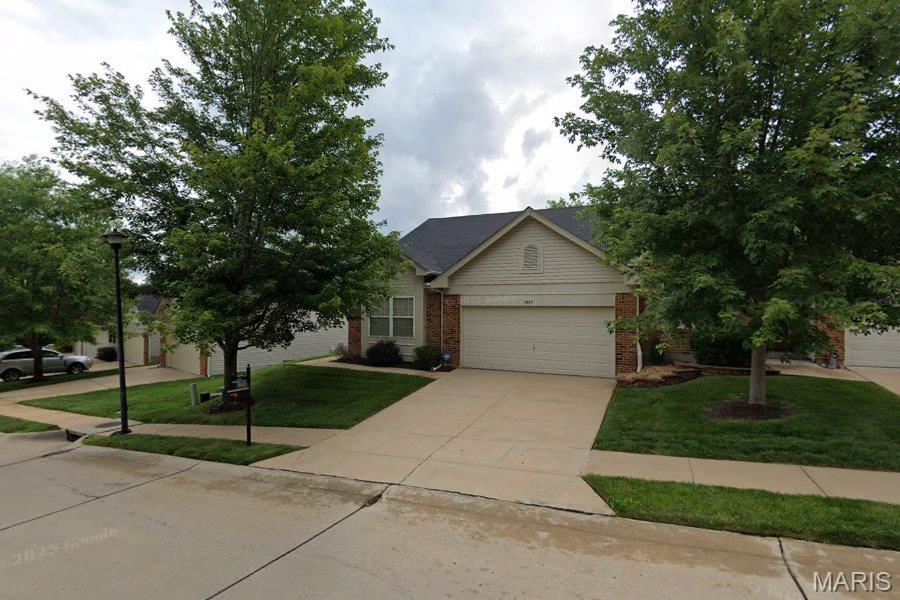 Homes for sale in Oakville, MO | 7250 Tournament Dr Dr, Oakville, MO 63129 | MLS# MIS26018116