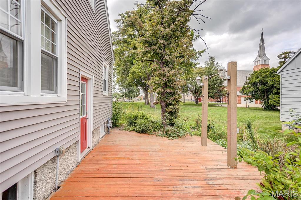 Homes for sale in Jerseyville, IL | 111 W Barr Pl, Jerseyville, IL 62052 | MLS# MIS26019043