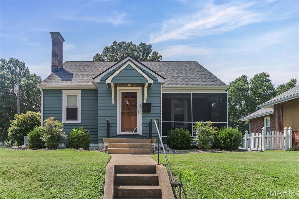1st image of 150 N 31st St, Belleville, IL 62226 | MLS# MIS26020169
