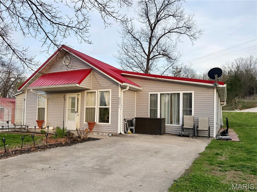 Homes for sale in Monroe, MO | 43571 Blue Lagoon, Monroe, MO 63456 | MLS# MIS26021688