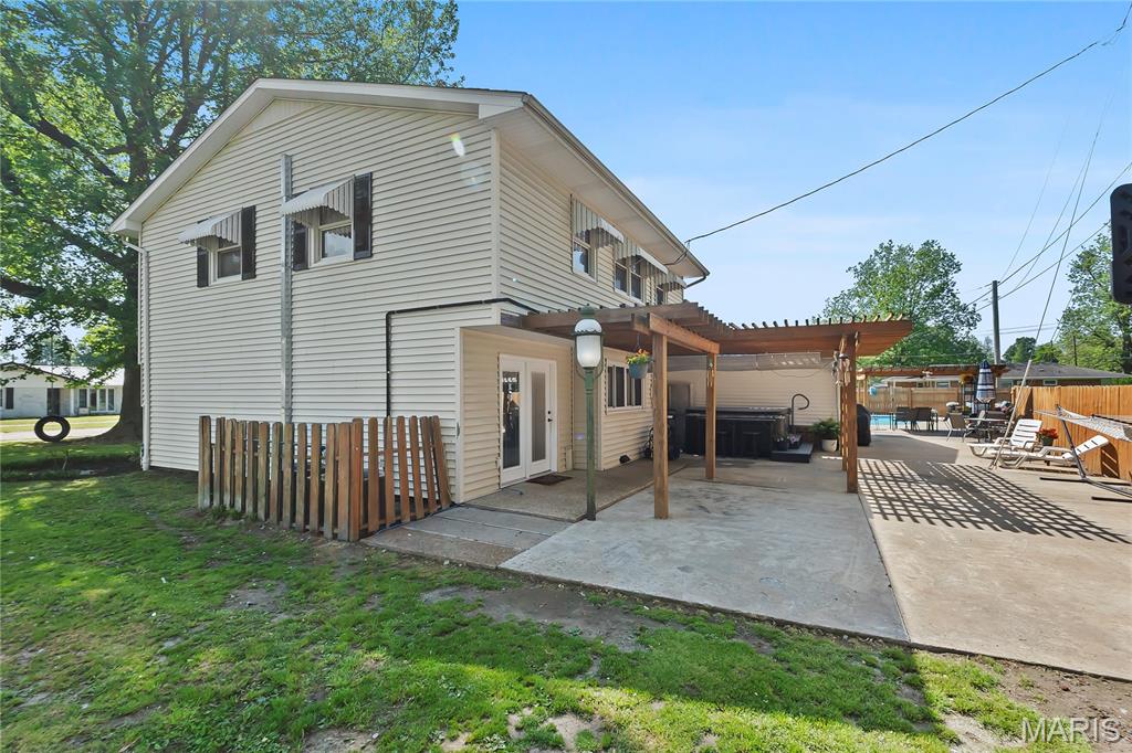 Homes for sale in New Madrid, MO | 130 Saint Mark Lane, New Madrid, MO 63869 | MLS# MIS26021754