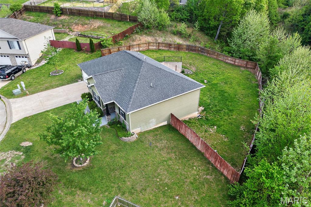 Homes for sale in St Robert, MO | 106 Iron Ct, St Robert, MO 65584 | MLS# MIS26022730